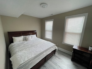 2 habitaciones, acceso a internet y ropa de cama
