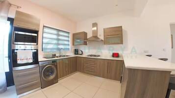 Microwave, oven, stovetop