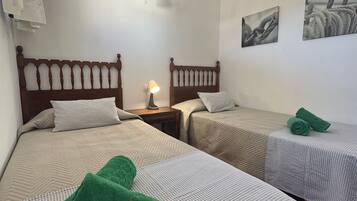 2 Schlafzimmer, Bügeleisen/Bügelbrett, WLAN, Bettwäsche