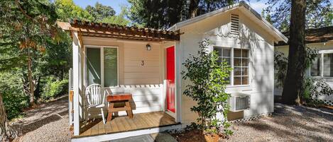 Studio | Exterior