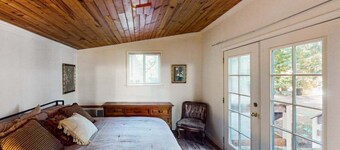 Rouge Cobb Mountain Hotel - Cabin 4