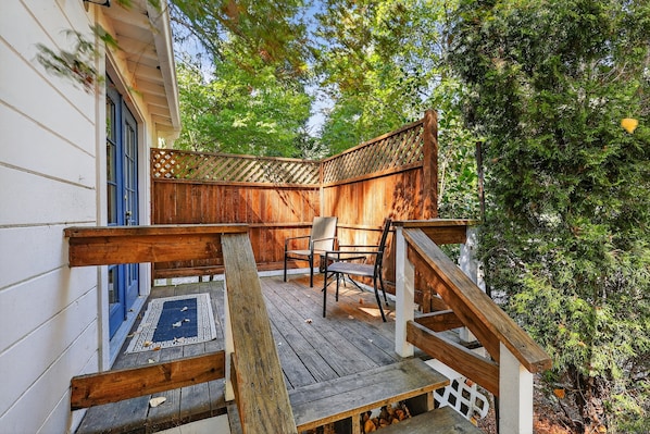 Room, 2 Bedrooms | Terrace/patio