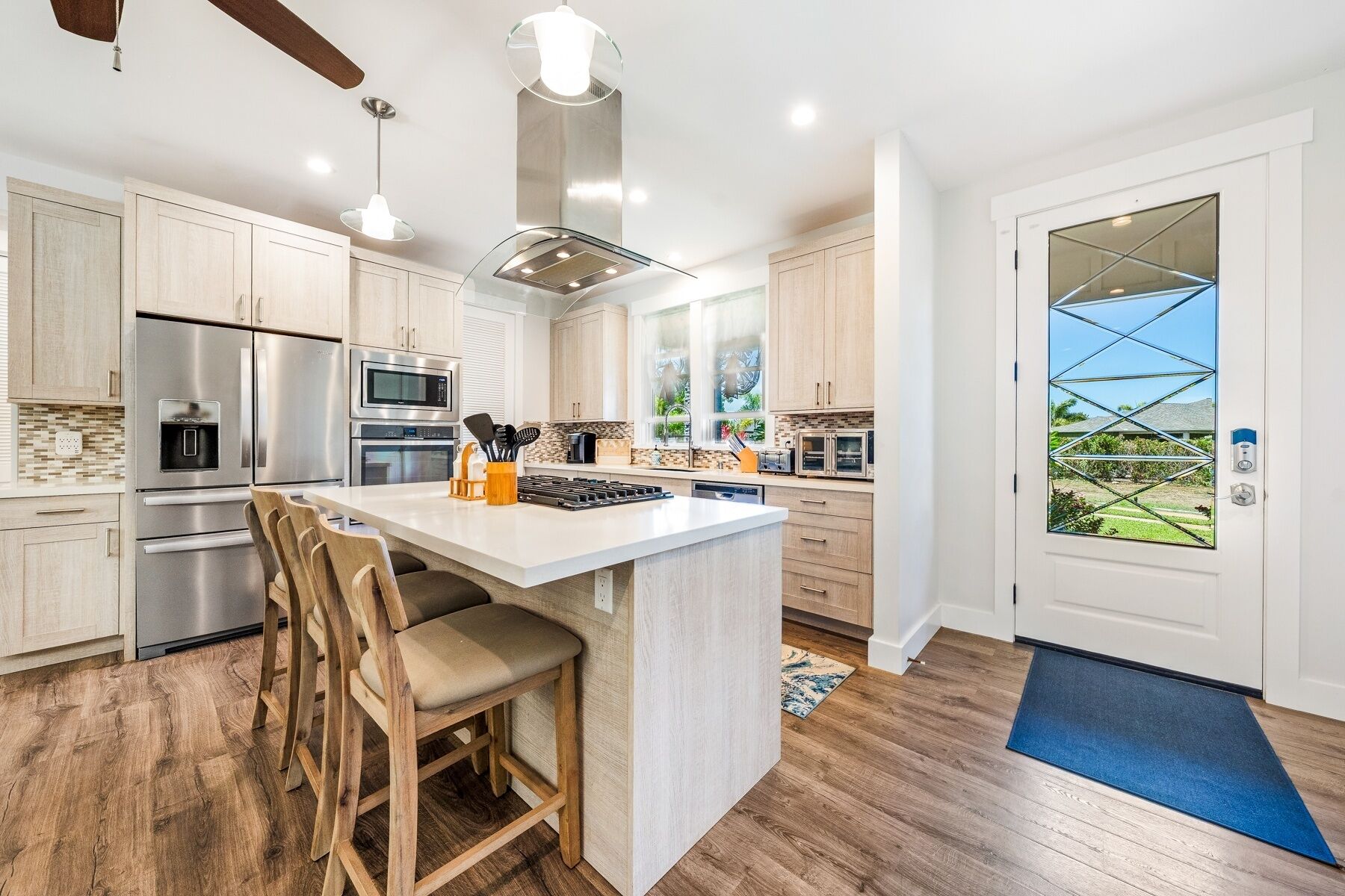 House, 3 Bedrooms | Dapur peribadi | Peti sejuk, ketuhar, pembancuh kopi/teh, pembakar roti 