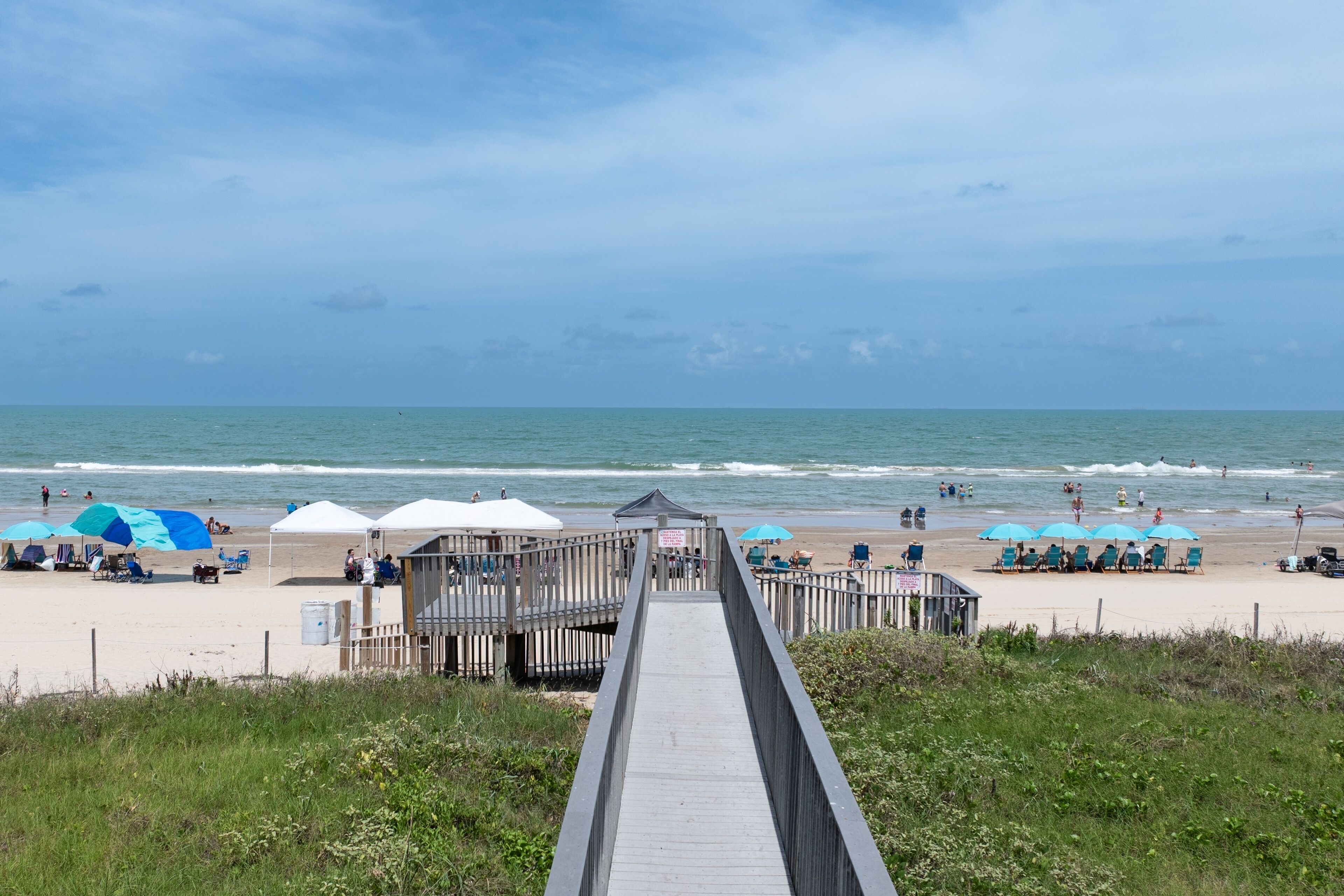 Condo, 3 quartos | Praia