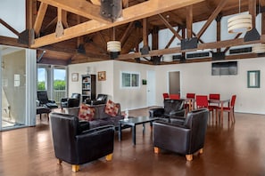 Condo, 2 habitaciones | Interior