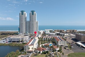 Condo, 2 Bedrooms | Exterior