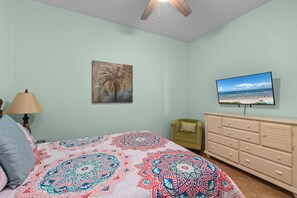 Condo, 3 Bedrooms