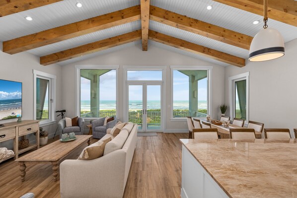 하우스, 침실 5개 | 거실 공간 | 스마트 TV