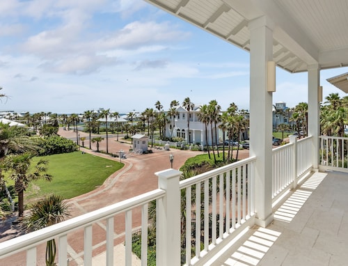 8242 Breakers Blvd. 5 Bedroom Home