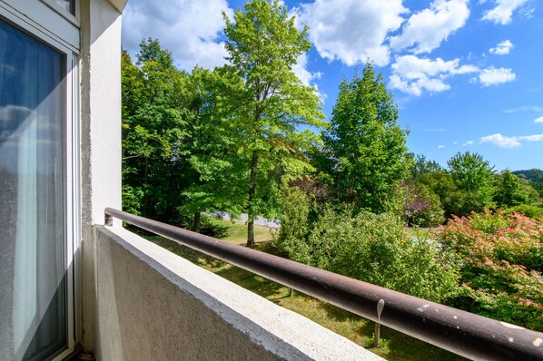 Condo, 1 Bedroom | Property grounds