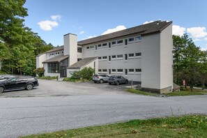 Condo, 1 Bedroom | Exterior