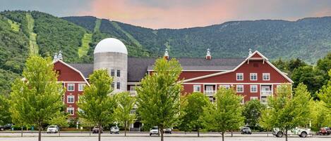 Condo, 1 Bedroom | Bahagian luar