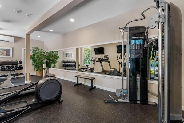 Condo, 2 Bedrooms | Fitness facility