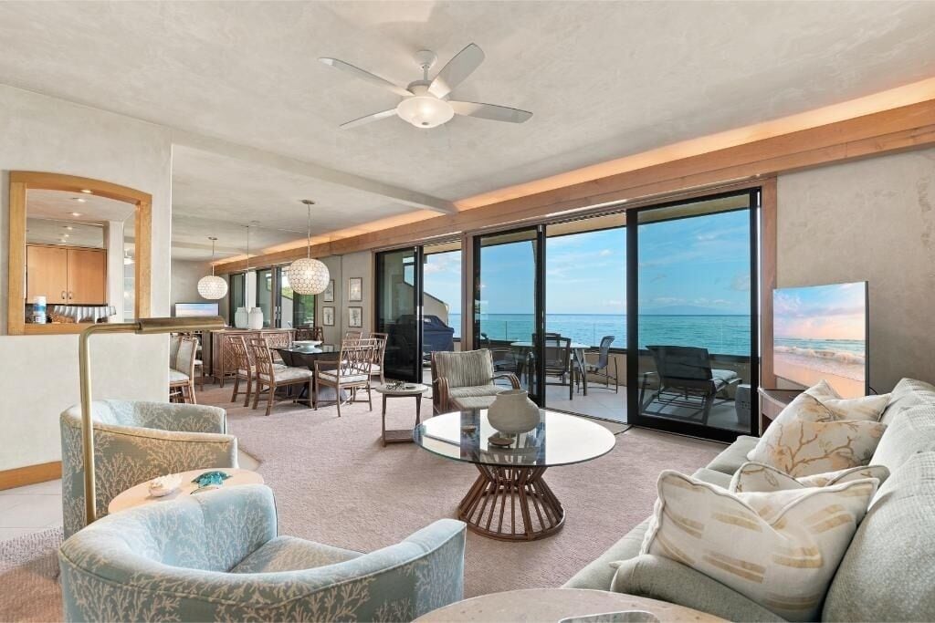 Condo, 2 Bedrooms | Living area | Smart TV