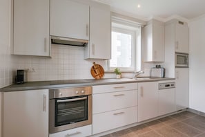 公寓, 无障碍 | 2 多间卧室、高速上网