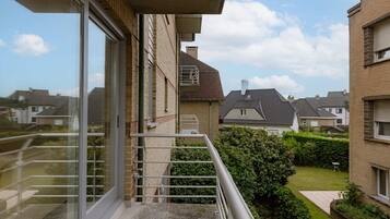 Apartment, Accessible | 2 bedrooms, Internet