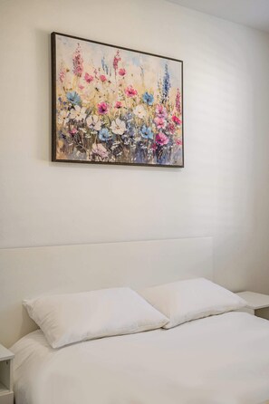 3 bedrooms, Internet