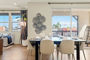 3 habitaciones y acceso a internet