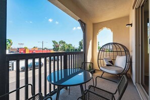 3 habitaciones y acceso a internet 