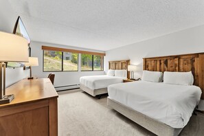 2 chambres, bureau, accès Internet, draps fournis