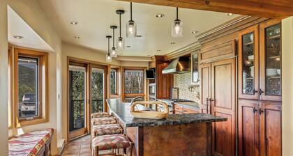 Retreat to the Rockies at Fairway Lodge~Sleeps 15!