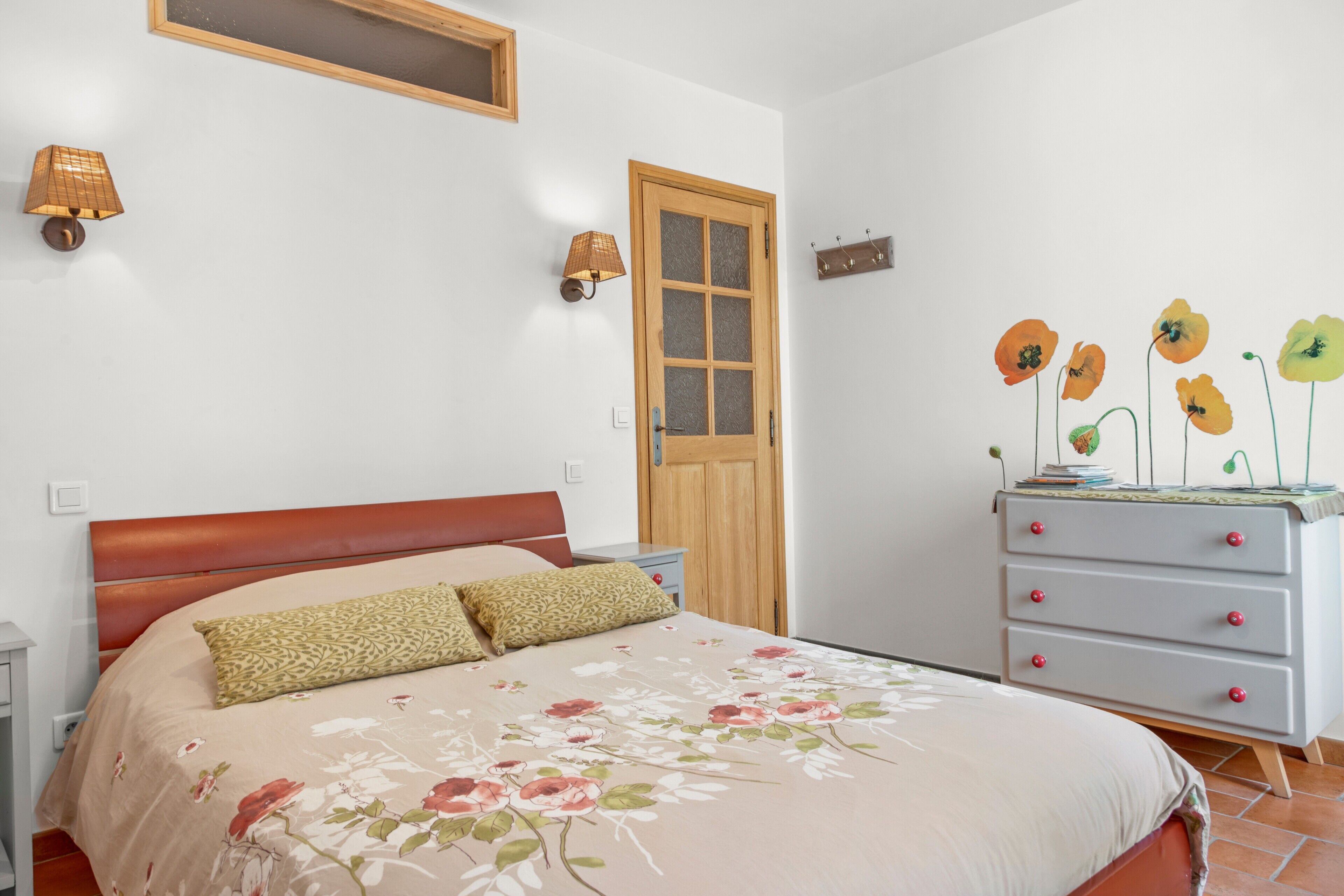 1 多间卧室、熨斗/熨衣板、WiFi