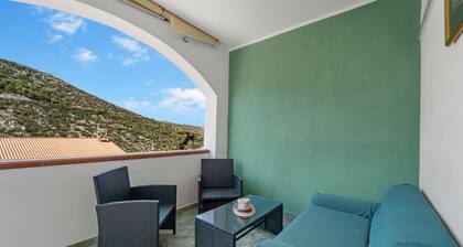 Maison de Vacances 'Buggerru Hugo' avec Vue sur la Mer, Terrasse Privée et Climatisation