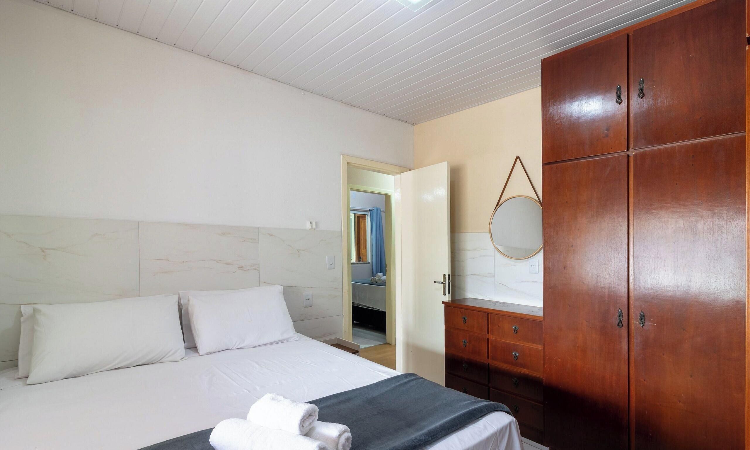 基础别墅 | 4 多间卧室