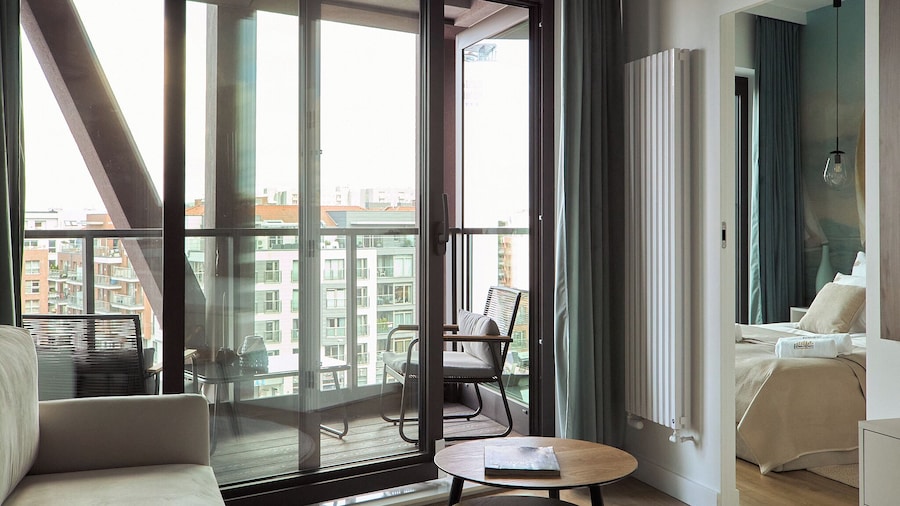 Granaria Premium River View by Downtown Apartments