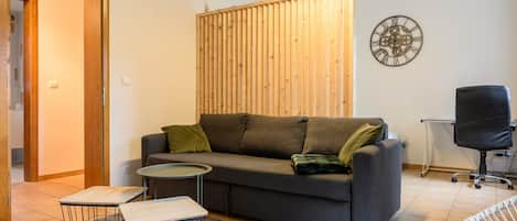 Televisión, consola de videojuegos, reproductor de DVD