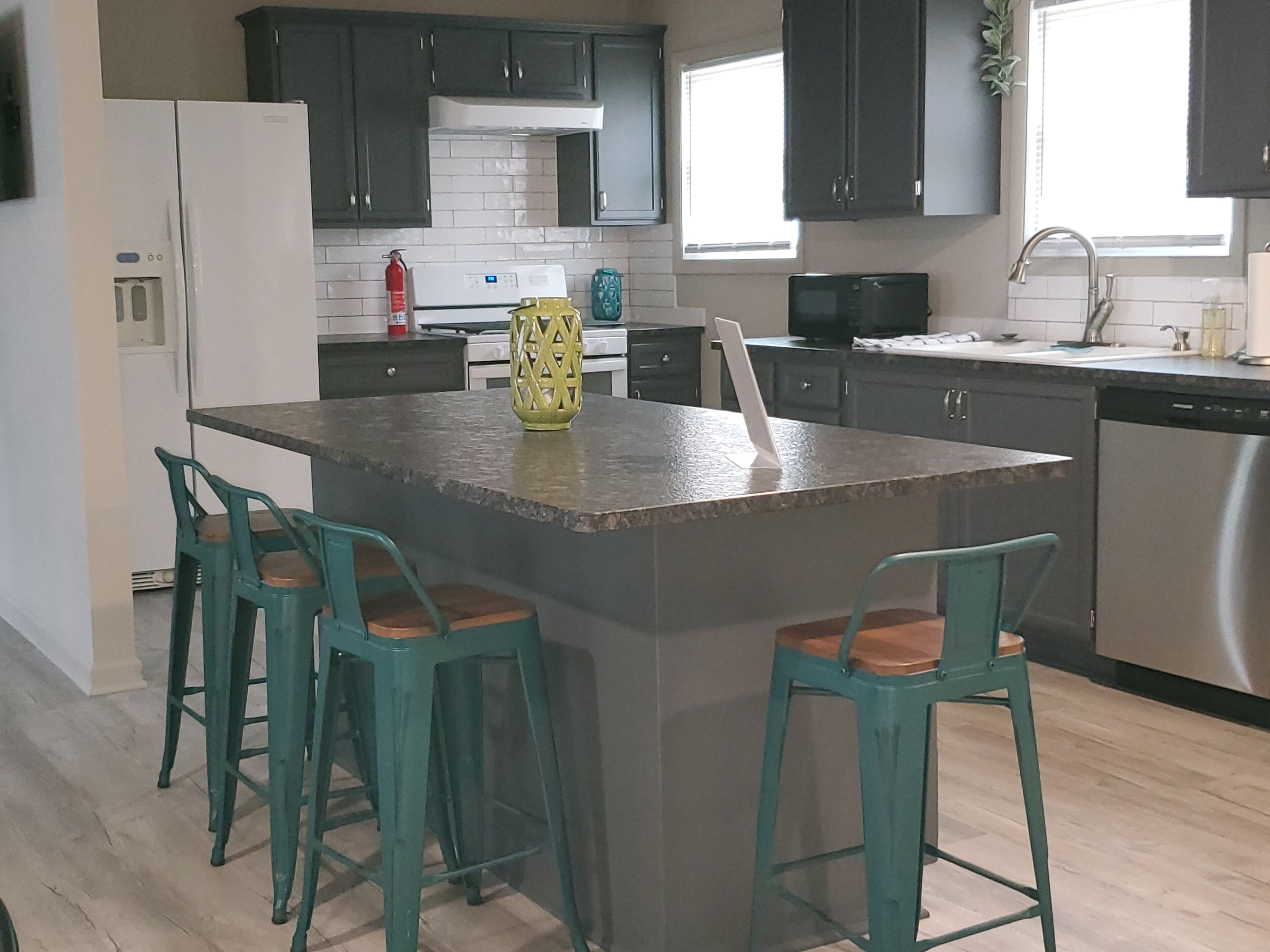 微波炉、烤箱、炉灶、洗碗机