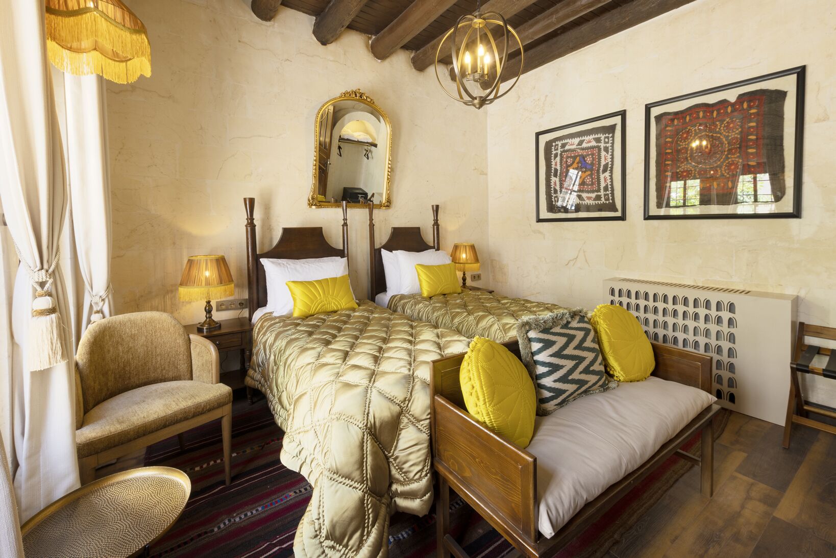 Deluxe Room | Free WiFi