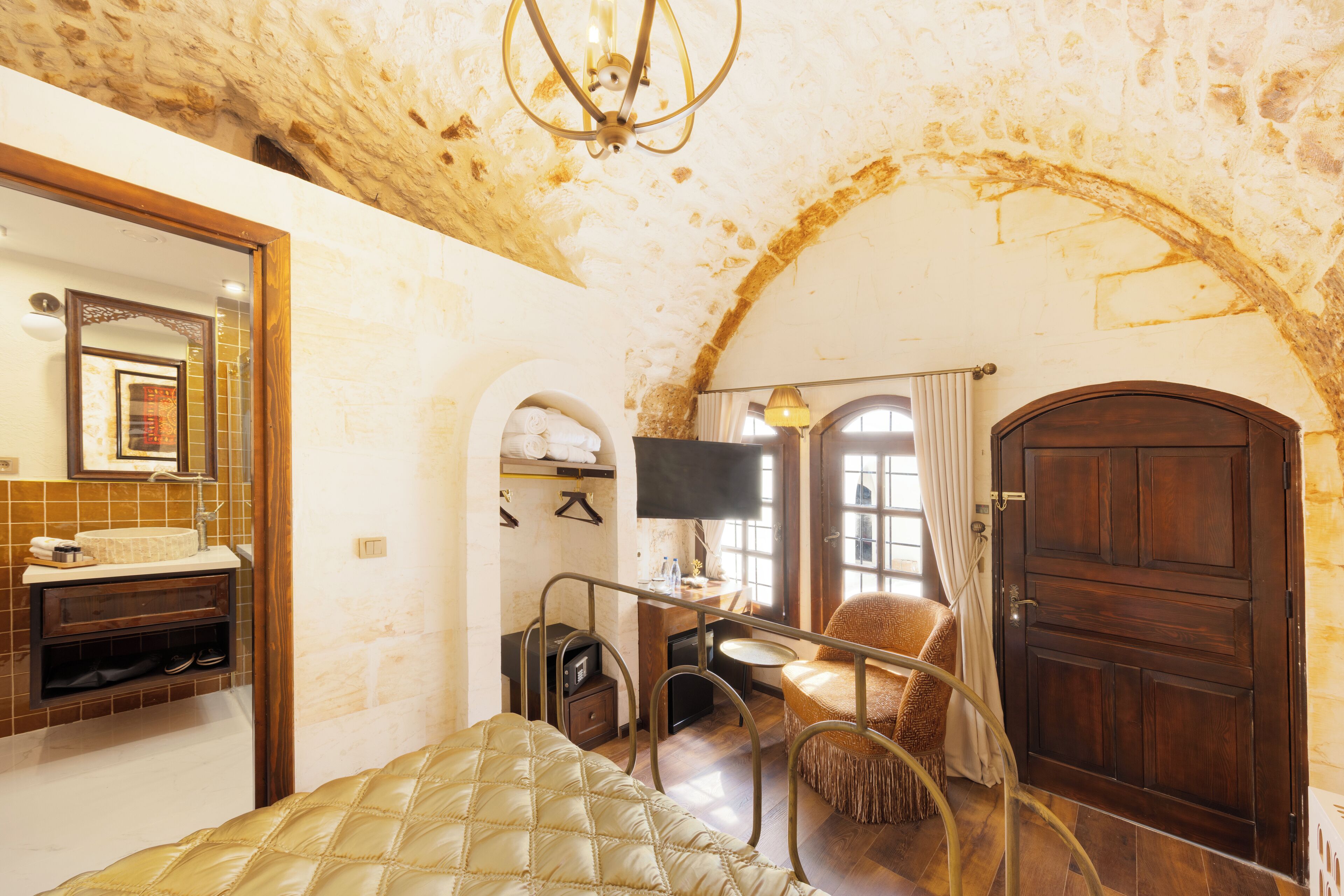 Deluxe Room | Free WiFi