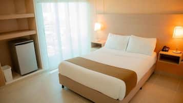 Superior Double Room, Balcony, Courtyard View | Desk, laptop workspace, free WiFi, bed sheets