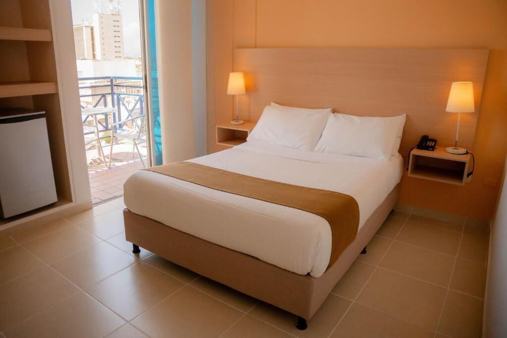 Superior Double Room, Balcony, Courtyard View | Desk, laptop workspace, free WiFi, bed sheets