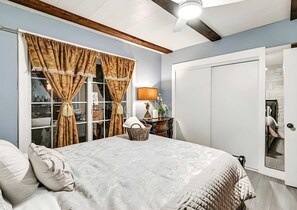 3 chambres, fer et planche à repasser, Wi-Fi, draps fournis