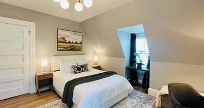 Lovely 2-bedroom apartment in Cambridge near Harvard and MIT