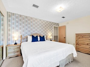 4 bedrooms