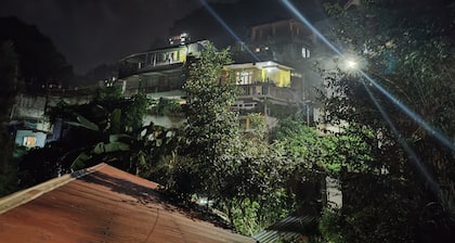 Totola Premium Stay "Where every stay is a Story" 3-bedroom apart in Darjeeling