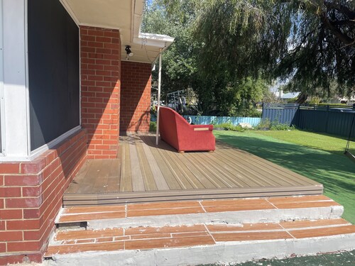 Budget Accommodation / Entire house / 3Bed/1Bath