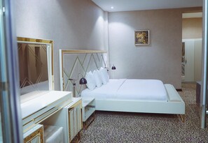 Deluxe Room - City Center Akure (Oba Ile)