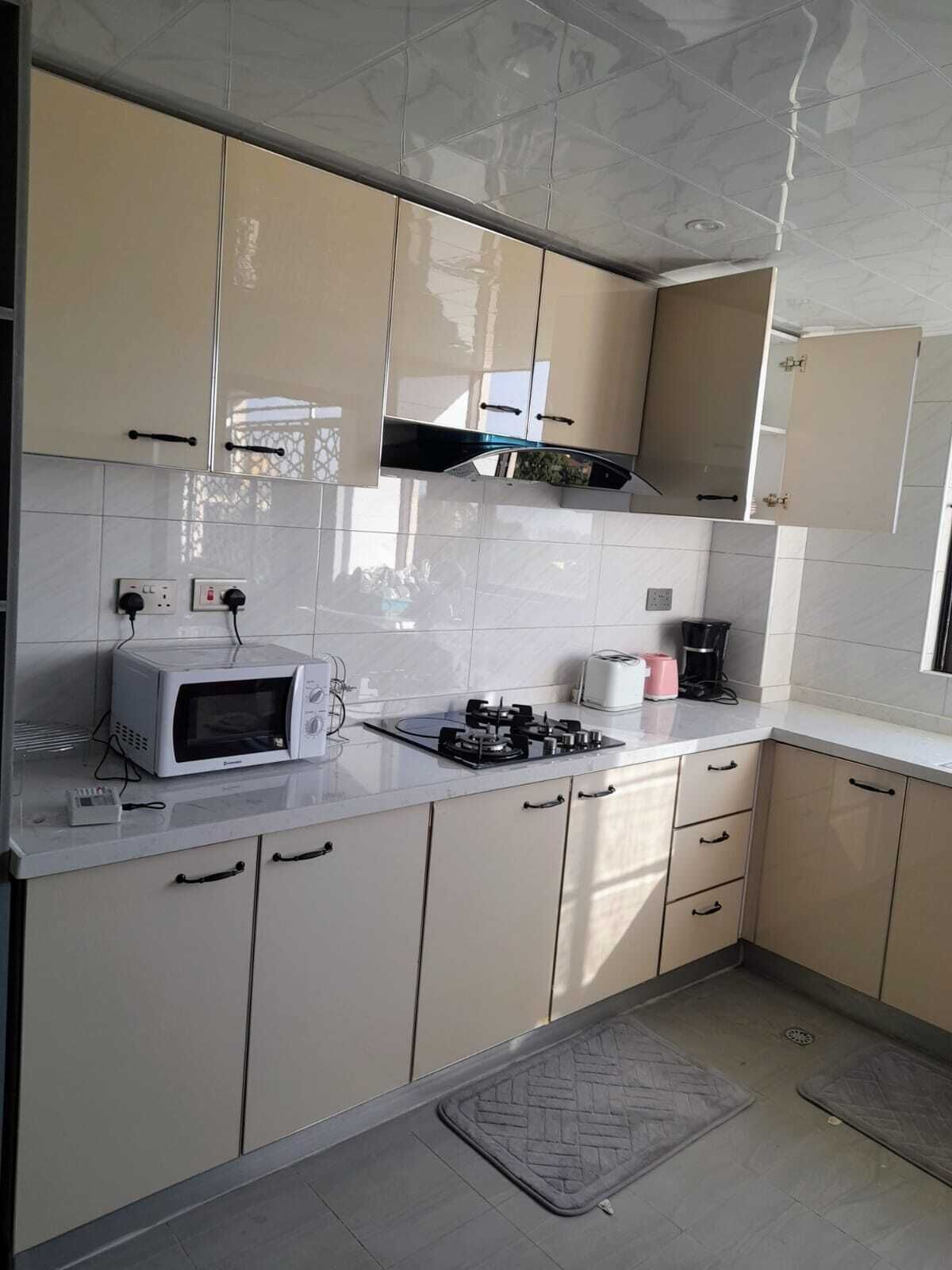 Microwave, oven, stovetop