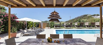 SES VELES IBIZA HOUSE