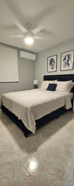 3 bedrooms, internet, bed sheets