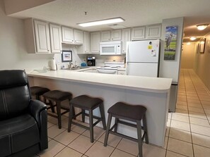 Fridge, microwave, oven, stovetop - Oceanfront Condo & Elevator, Keyless Entry and Views! By Williamson Realty (Ocean Isle Beach)