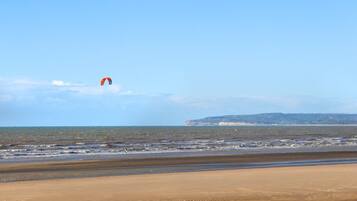 Nhà, 3 phòng ngủ, hút thuốc, sân hiên | Bãi biển