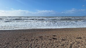 Maison, 3 chambres, fumeurs, patio | Plage