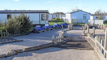 House, 3 Bedrooms, Smoking, Patio | Property grounds