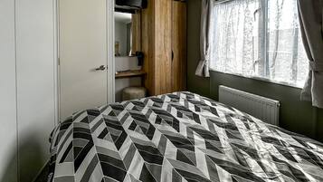 House, 3 Bedrooms, Smoking, Patio