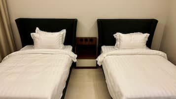 In-room safe, soundproofing, free WiFi